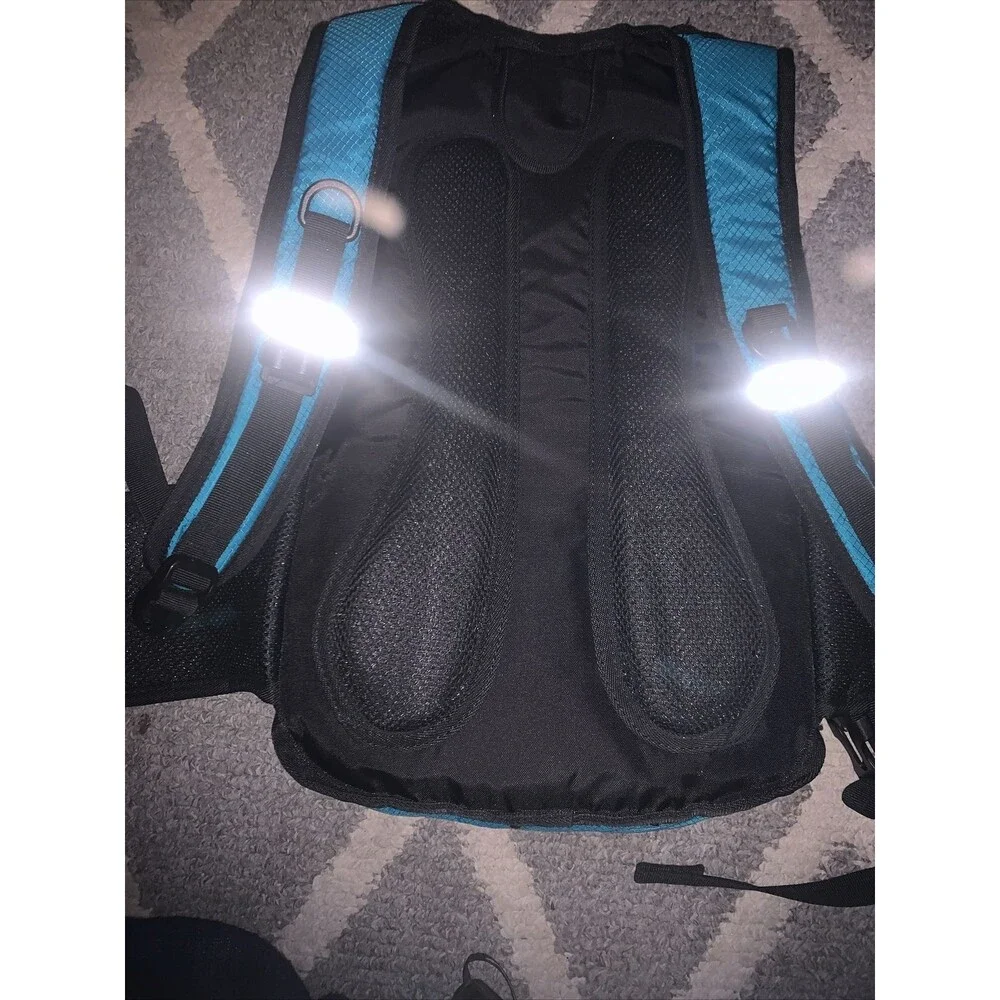 Mothybot Hydration Backpack 2L Insulated Water Bladder Aqua Blue Hiking Festival